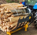 La nuova generazione di macchine affastellatrici per legna Uniforest: PYTHON Premium