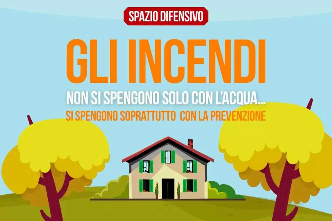 Autoprotezione. Gestire i propri spazi verdi per difendersi da un eventuale incendio boschivo