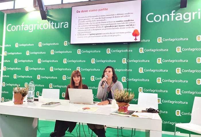 art Foreste Donne e Societa 2